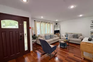 555 Hickory Ln, Pasadena, CA 91103 - Photo 1