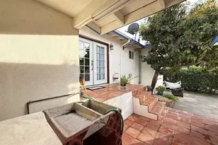 555 Hickory Ln, Pasadena, CA 91103 - Photo 27