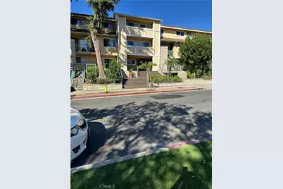 121 Sinclair #122, Glendale, CA 91206 - Photo 1