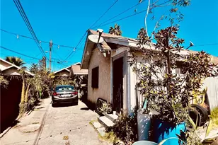 1081 W 39th, Los Angeles, CA 90037 - Photo 9