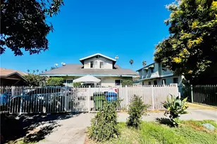 1081 W 39th, Los Angeles, CA 90037 - Photo 11