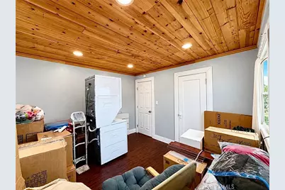 1115 E 105th Street, Los Angeles, CA 90002 - Photo 11