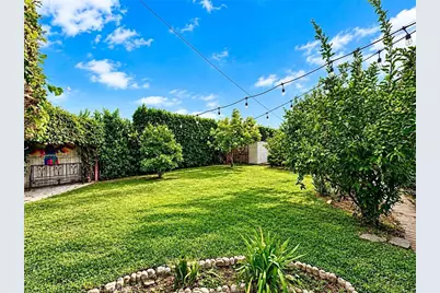 1115 E 105th Street, Los Angeles, CA 90002 - Photo 15