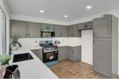 2134 Saint Andrews Way, Hawthorne, CA 90250 - Photo 21