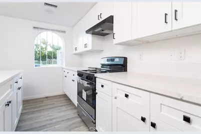 5526 E Los Angeles Avenue #2, Simi Valley, CA 93063 - Photo 15