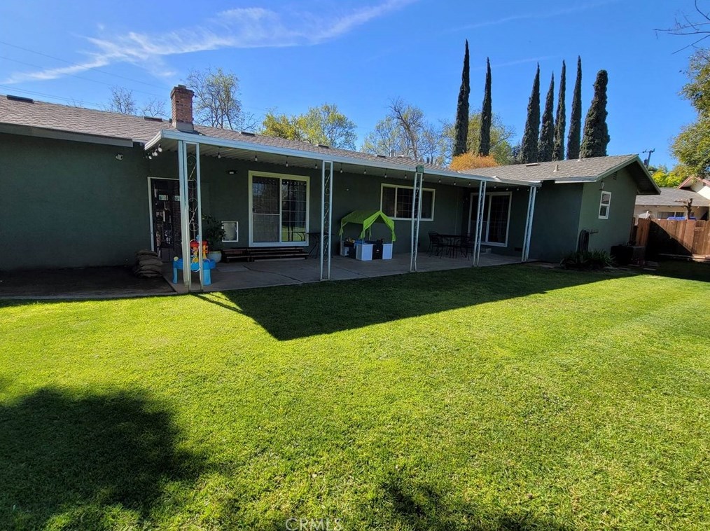 1541 North Bear Creek Dr, Merced CA  95340-2662 exterior