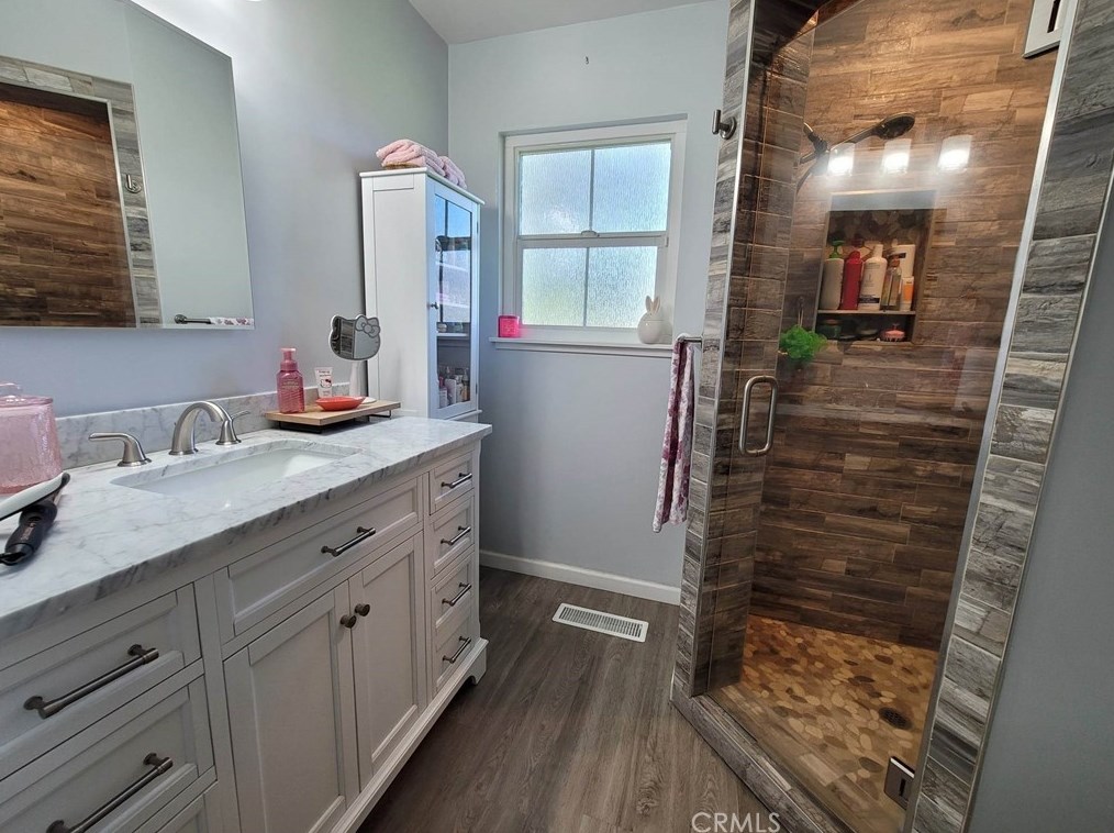 1541 North Bear Creek Dr, Merced CA  95340-2662 exterior