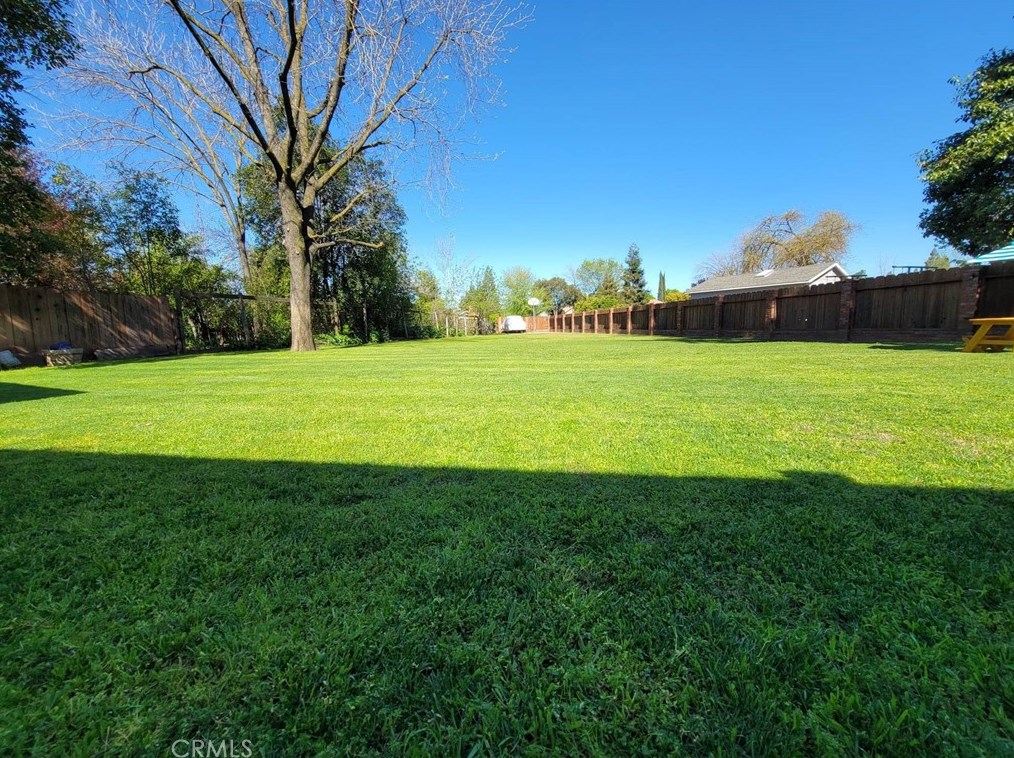 1541 North Bear Creek Dr, Merced CA  95340-2662 exterior
