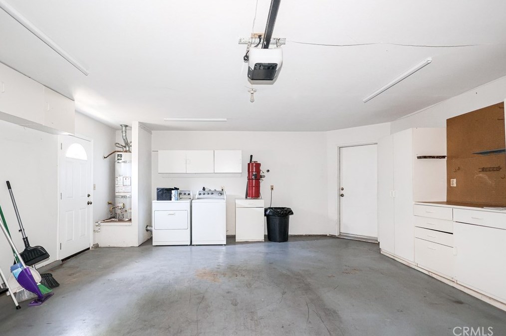 2869 St Thomas Ct, Merced CA  95348-3370 exterior
