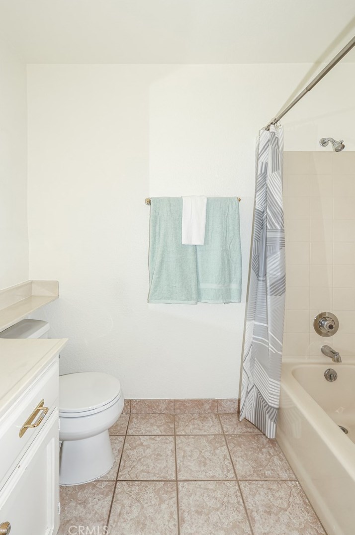 2869 St Thomas Ct, Merced CA  95348-3370 exterior