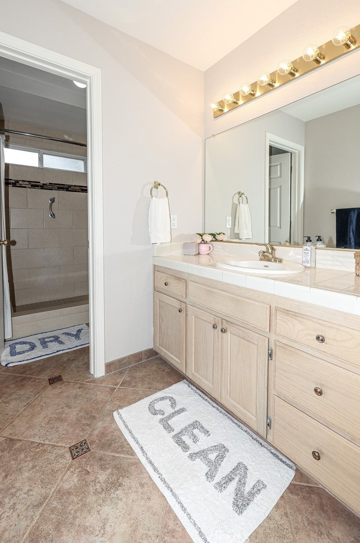 1148 Curry Village Ct, Merced CA  95340-0696 exterior