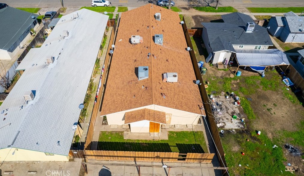 70 12th St, Merced CA  95341-6241 exterior