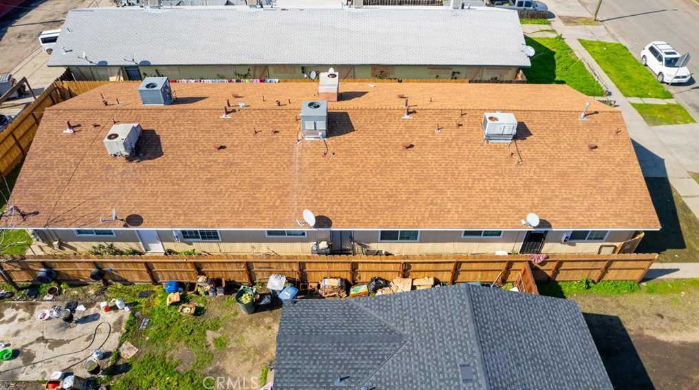 70 12th St, Merced CA  95341-6241 exterior