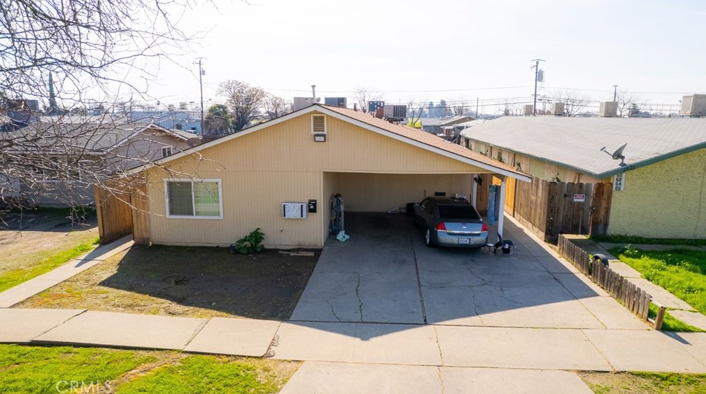 70 12th St, Merced CA  95341-6241 exterior