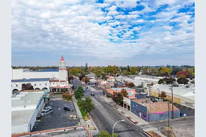 1626 Martin Luther King Jr Way, Merced, CA 95340 - Photo 3