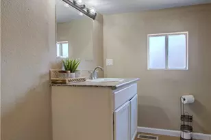 431 S Laurel St, Turlock, CA 95380 - Photo 41