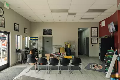 6886 Santa Fe Drive, Winton, CA 95388 - Photo 7