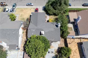 2064 Glenmoor Pl, Livingston, CA 95334 - Photo 21
