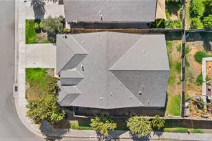 2052 W Solis St, Merced, CA 95348 - Photo 3