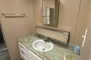 2240 Golden Oak Ln, Merced, CA 95341 - Photo 21