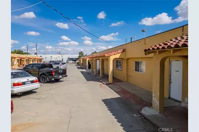 1407 W 16th Street, Merced, CA 95340 - Photo 9