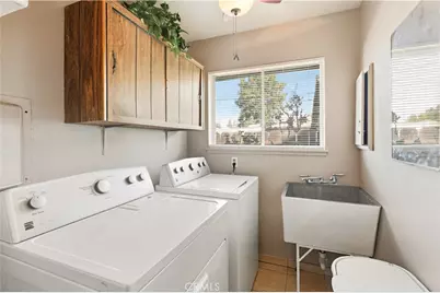 1110 V, Merced, CA 95341 - Photo 15