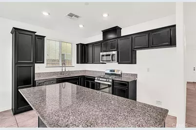 664 Amabile, Los Banos, CA 93635 - Photo 17