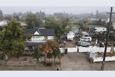 2306 W F, Oakdale, CA 95361 - Photo 1
