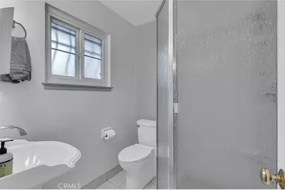 1095 Robinson, Merced, CA 95340 - Photo 31