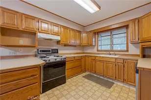 1665 Patricia, Merced, CA 95340 - Photo 11