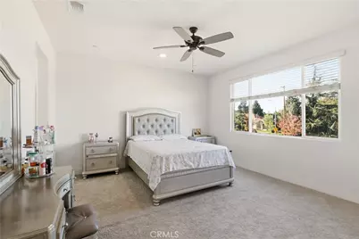 2367 Explorador, Merced, CA 95340 - Photo 19