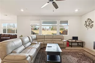 2367 Explorador, Merced, CA 95340 - Photo 11