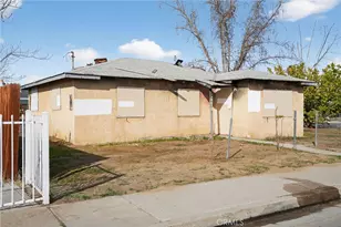 420 Robinson, Bakersfield, CA 93305 - Photo 25