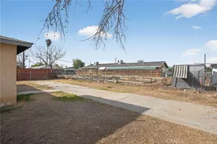 420 Robinson, Bakersfield, CA 93305 - Photo 27