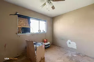 521 Burchfield, Bakersfield, CA 93307 - Photo 11