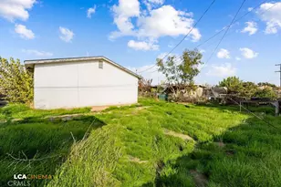 521 Burchfield, Bakersfield, CA 93307 - Photo 13