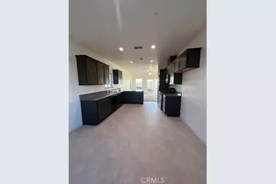 147 Squaw Valley, Merced, CA 95341 - Photo 3