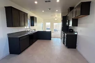 147 Squaw Valley, Merced, CA 95341 - Photo 3