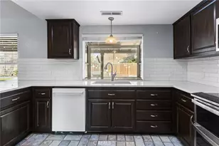 869 Redlands Ct, Merced, CA 95348 - Photo 9