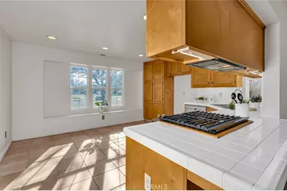 1828 College Greens, Los Banos, CA 93635 - Photo 13