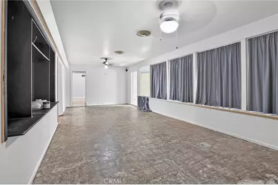 1733 Crestmont, Bakersfield, CA 93306 - Photo 17