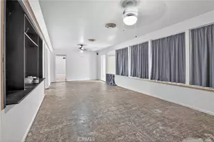 1733 Crestmont, Bakersfield, CA 93306 - Photo 17