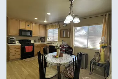 924 Dosangh Court, Livingston, CA 95334 - Photo 9