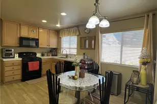 924 Dosangh Ct, Livingston, CA 95334 - Photo 9