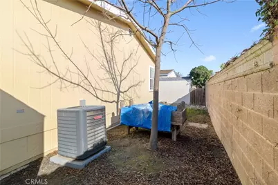 866 Count #4, Livingston, CA 95334 - Photo 7