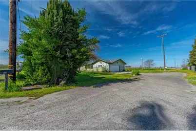 8136 Walnut Avenue, Winton, CA 95388 - Photo 5