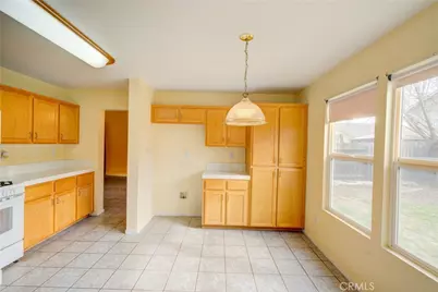 174 Castlewood Avenue, Lathrop, CA 95330 - Photo 13