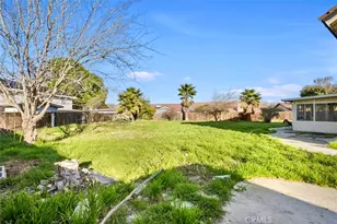 454 Oakwood Dr, Los Banos, CA 93635 - Photo 25