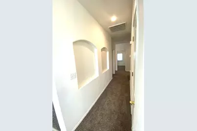 3951 Black Hawk Court, Merced, CA 95340 - Photo 9