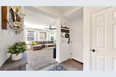 1164 Barcelona, Livingston, CA 95334 - Photo 7